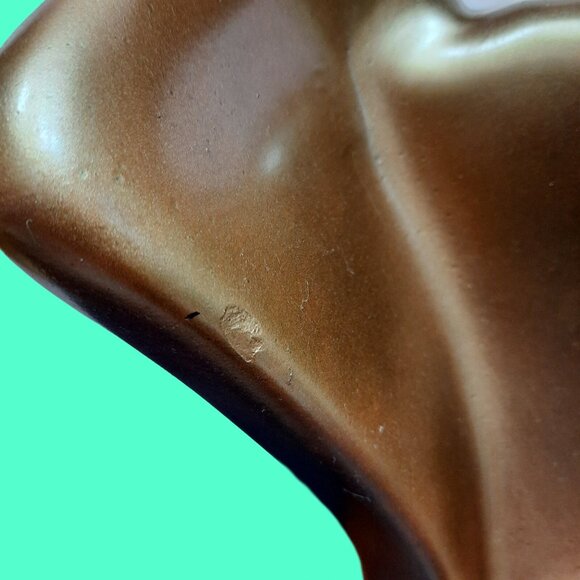 Vintage 80s Lindsey B Balkweill Memphis Style Ceramic Kissing Man Woman Statue - Picture 5 of 9